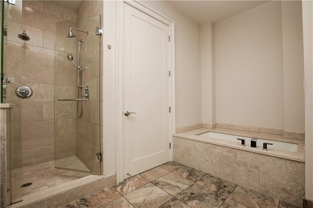 1065 Midtown Loews - Residential