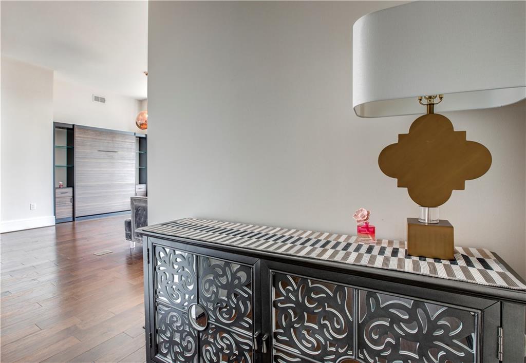 1065 Midtown Loews - Residential