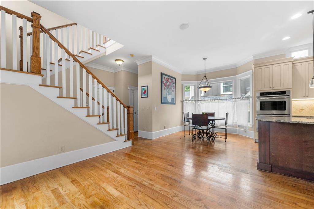 1122 Parkview Place, Smyrna, Georgia image 6