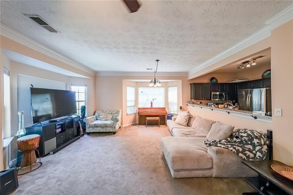 2553 Summit Cove Drive