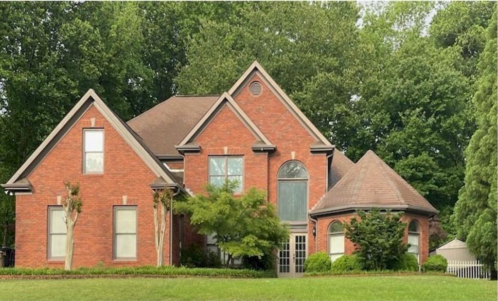 listing image 0