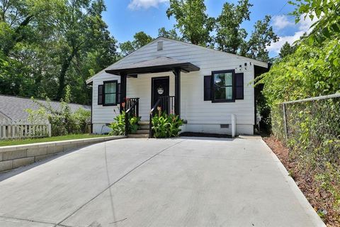 1268 Ladd Street SW Atlanta GA 30310