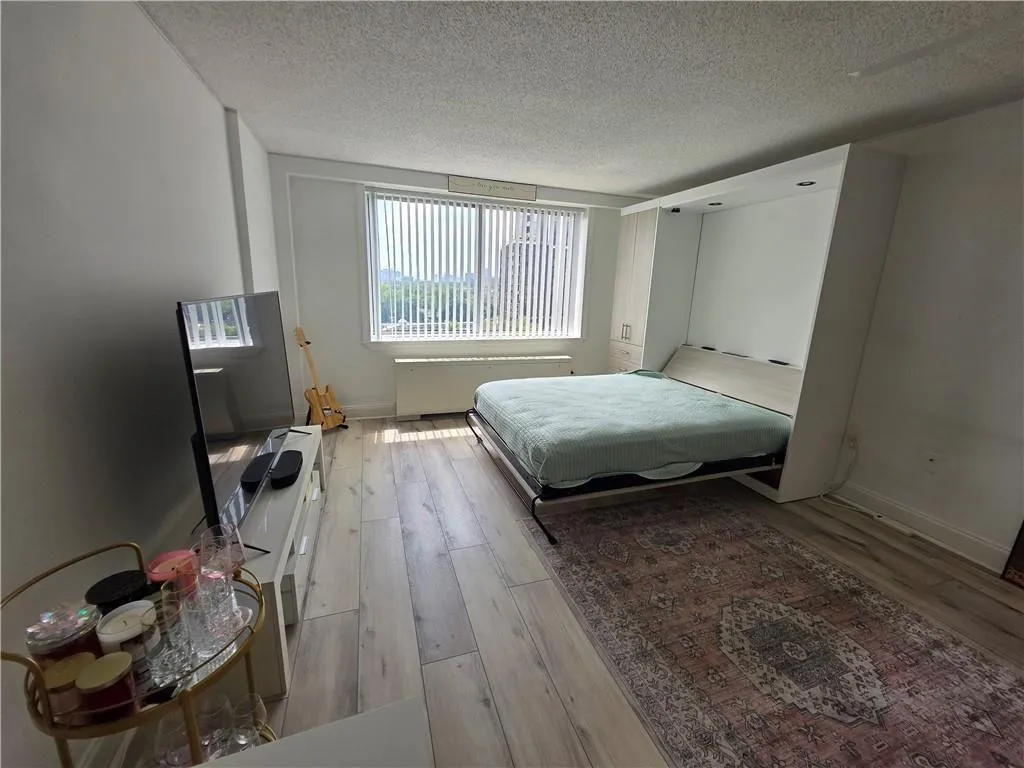 Atlanta, Georgia 30305, United States, 1 Bedroom Bedrooms, ,1 BathroomBathrooms,Residential,Active,214652