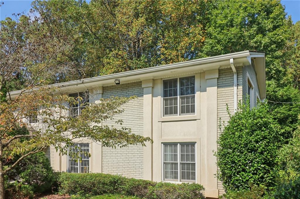 1020 Scott Boulevard F4