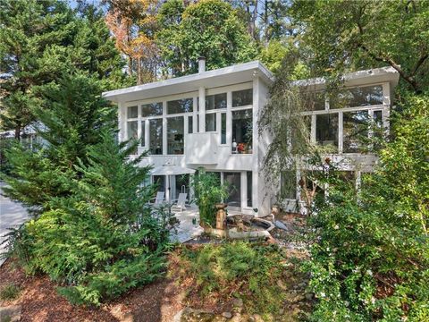 Photo of 1196 Converse Drive NE, Atlanta, GA 30324 (MLS # 7677665)