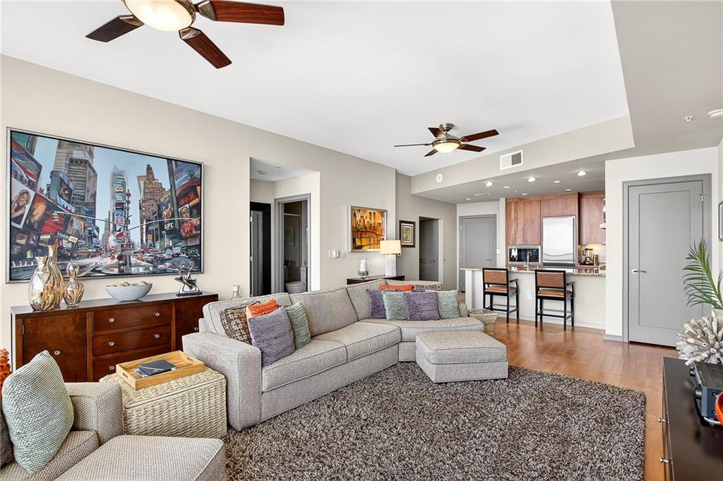 3325 Piedmont Road NE 2005