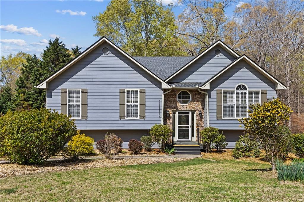 6604 Windbrook Way, Flowery Branch, Georgia image 1