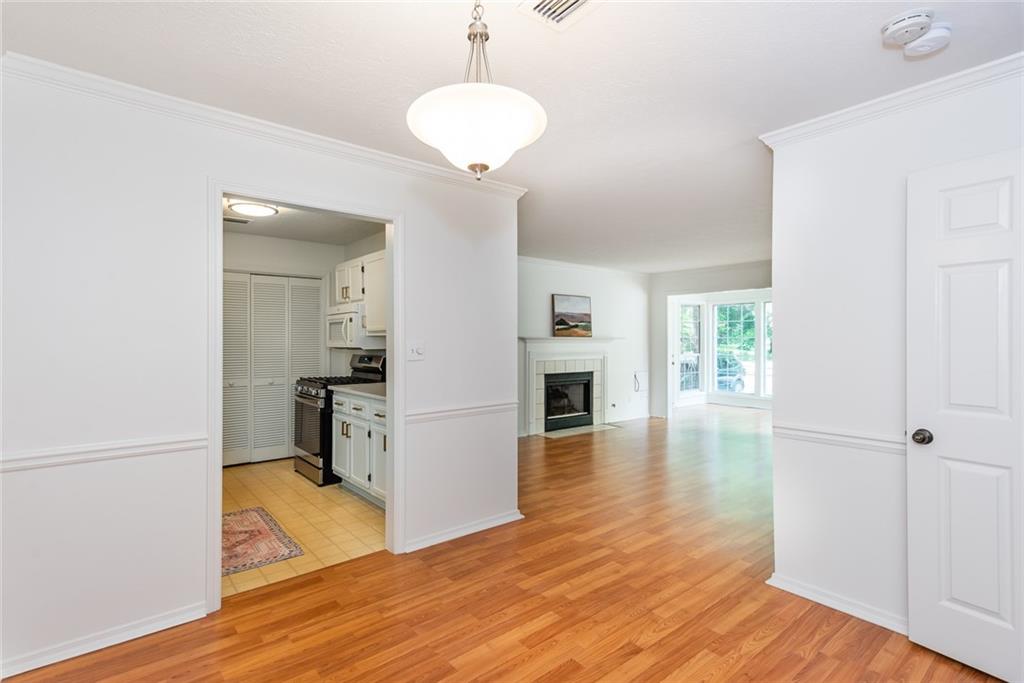 307 Berkeley Woods Drive, Duluth, Georgia image 12
