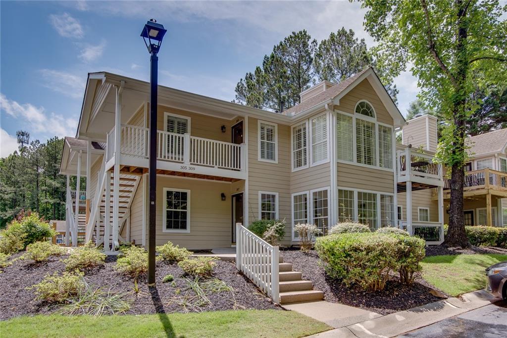 307 Berkeley Woods Drive, Duluth, Georgia image 1