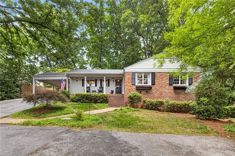 Photo of 530 Forest Hills Drive, Atlanta, GA 30342 (MLS # 7767322)