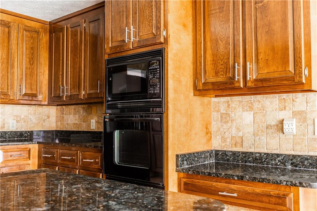 427 Picketts Lake Drive, Acworth, Georgia image 23