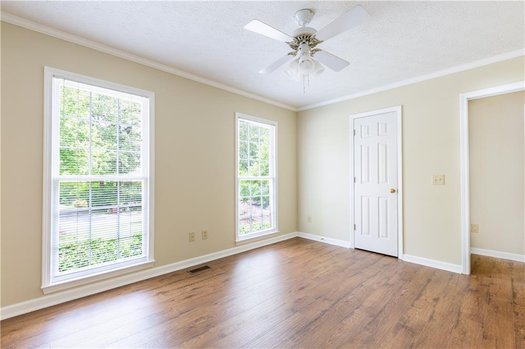 427 Picketts Lake Drive, Acworth, Georgia image 9