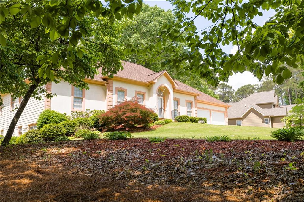 427 Picketts Lake Drive, Acworth, Georgia image 5