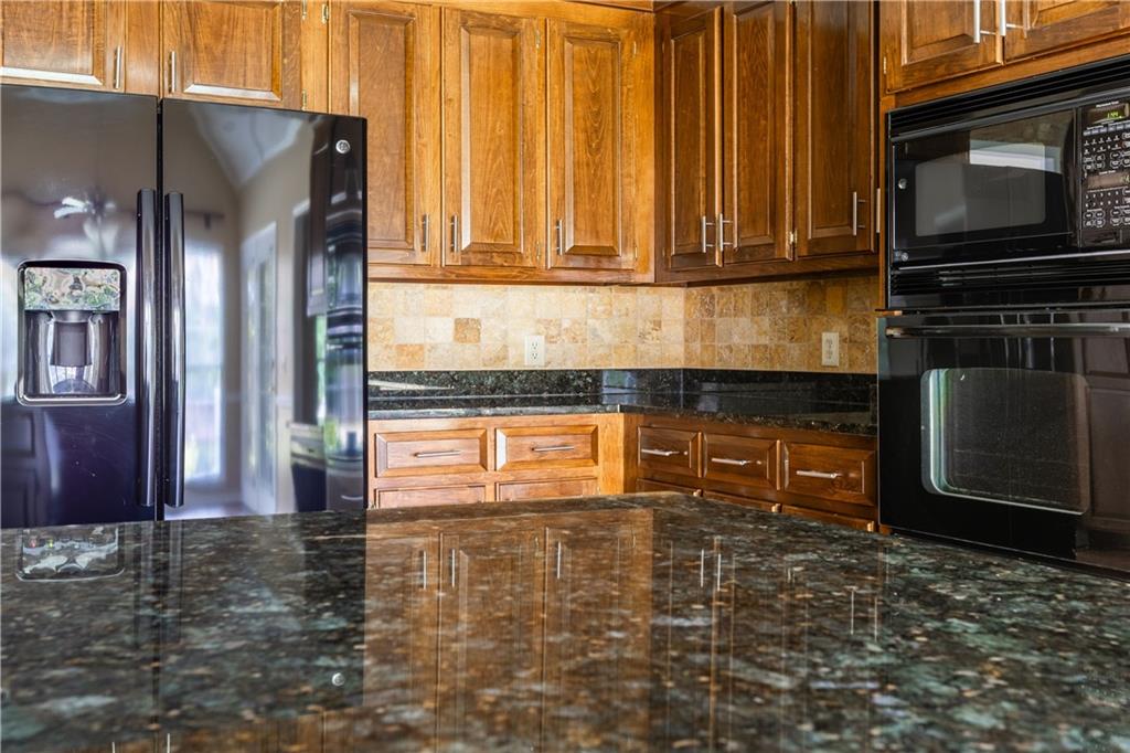 427 Picketts Lake Drive, Acworth, Georgia image 24