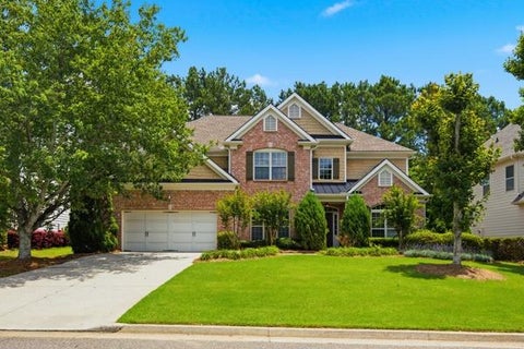 Homes For Sale - 2035 Manor View<br/> Cumming, GA 30041