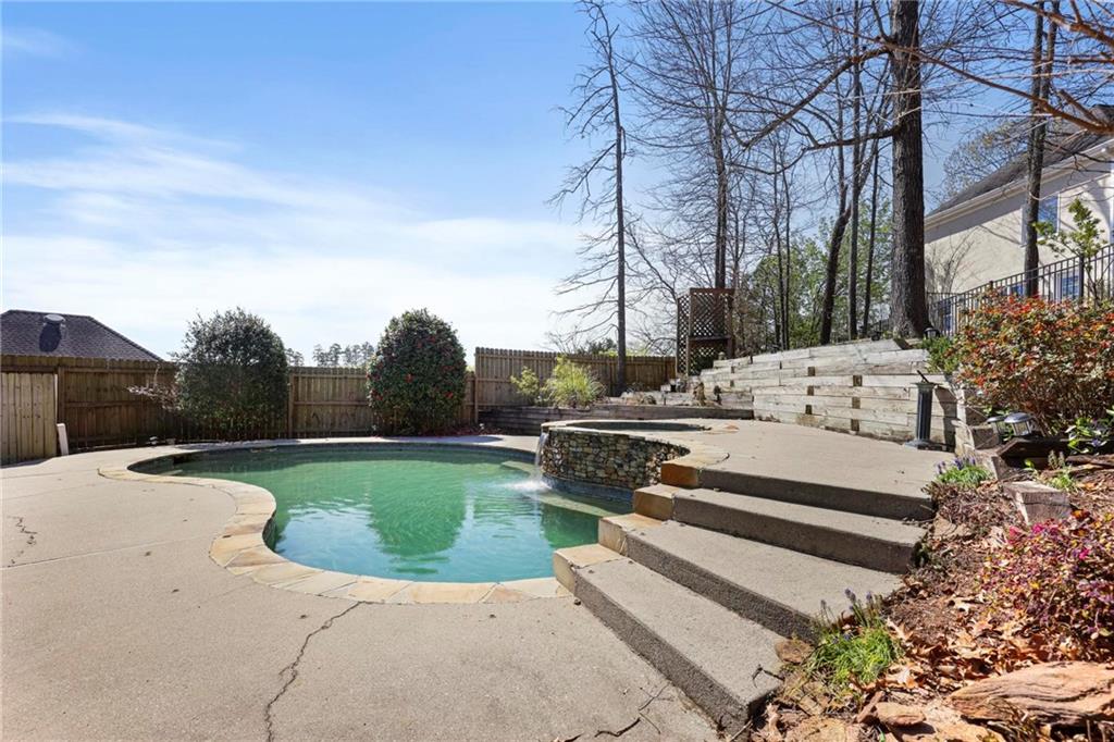 10660 Thatcher Way, Johns Creek, Georgia image 24