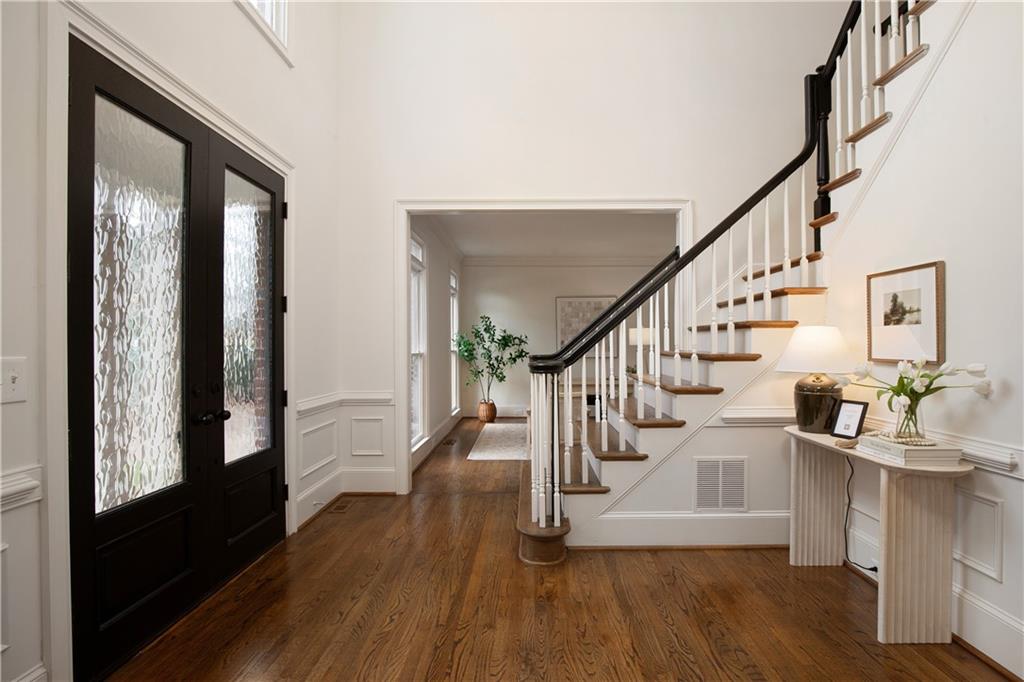 904 Stream Valley Trail