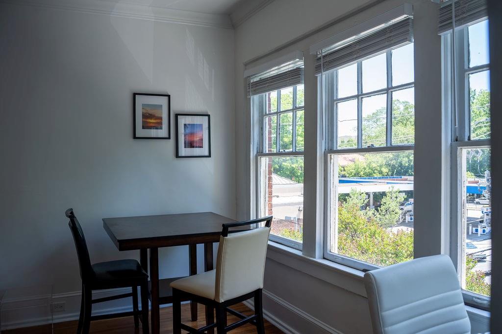 690 Piedmont Avenue NE 17