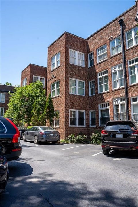 Condo For Sale - 690 Piedmont Avenue #17<br/> Fulton County, Atlanta, GA 30308