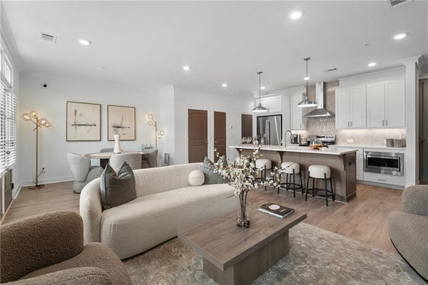 545 BELVEDERE DR 14, ALPHARETTA, GA 30022 - Image a8bec786a23dcee8b6a2a92e1eab1350/452463615
