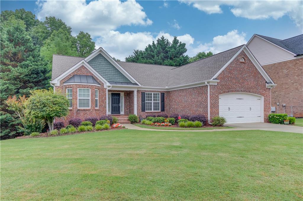 4235 Crestwood Bend Circle