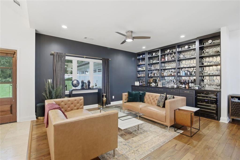 5384 Harris Circle