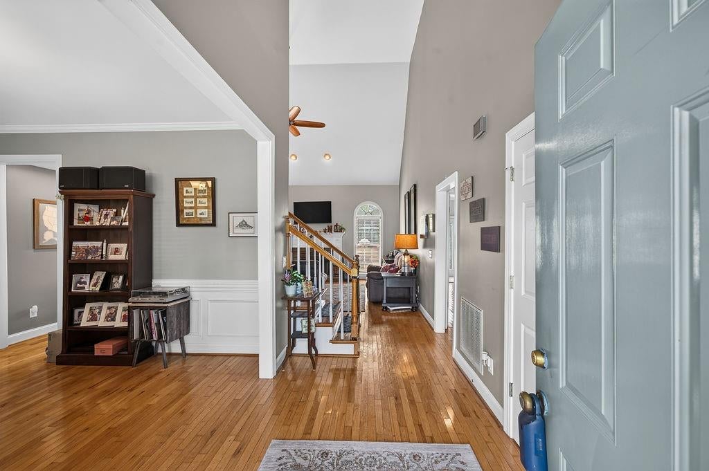 120 Wexford Drive NE