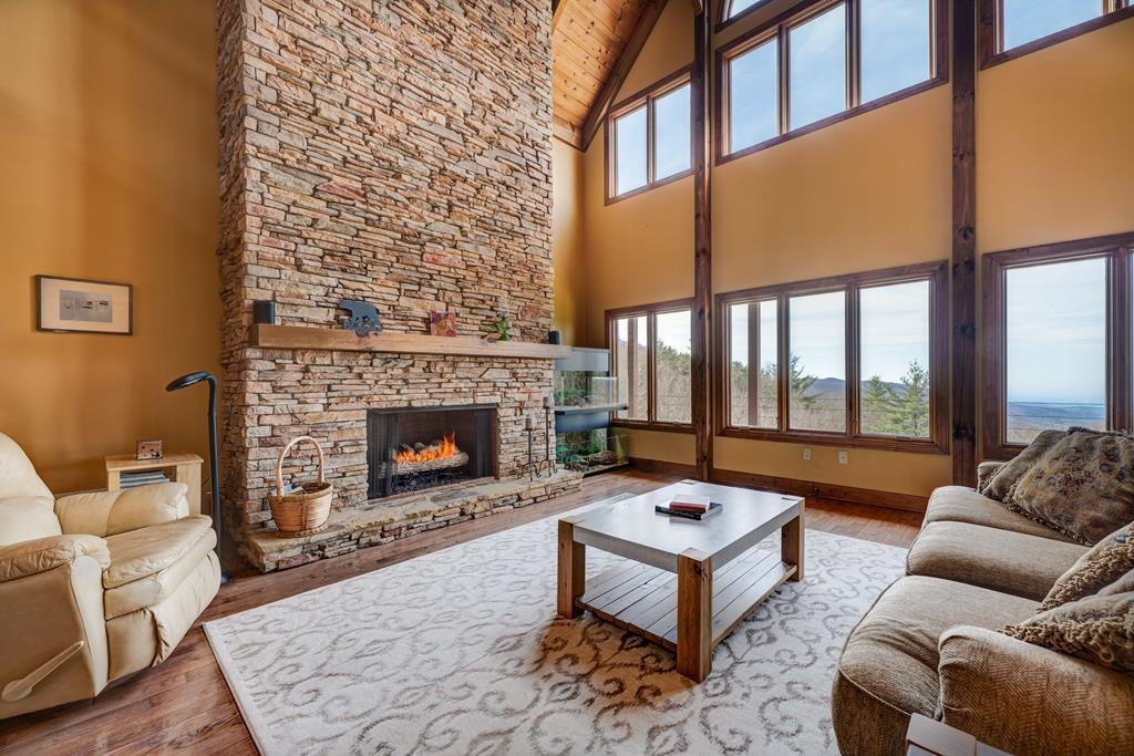 10568 Hwy 52