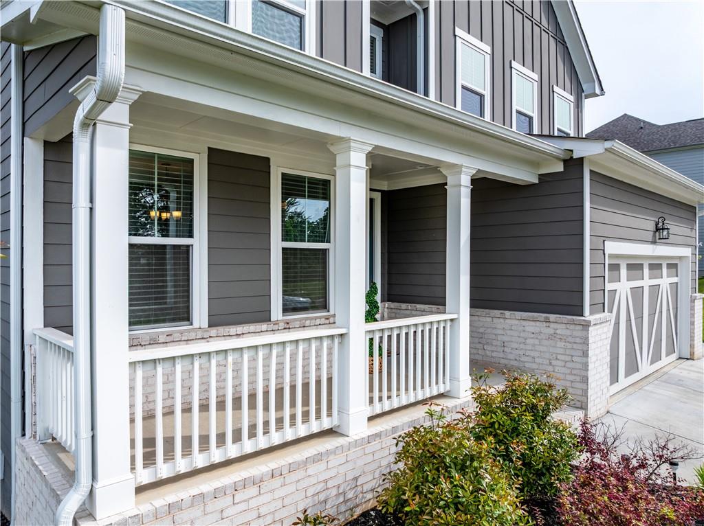 17 Ridgeline Way NW