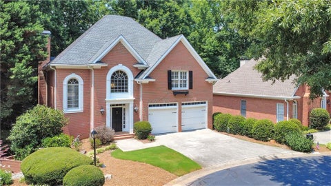 Homes For Sale - 4563 Fountain Drive<br/> Cobb County, Marietta, GA 30067