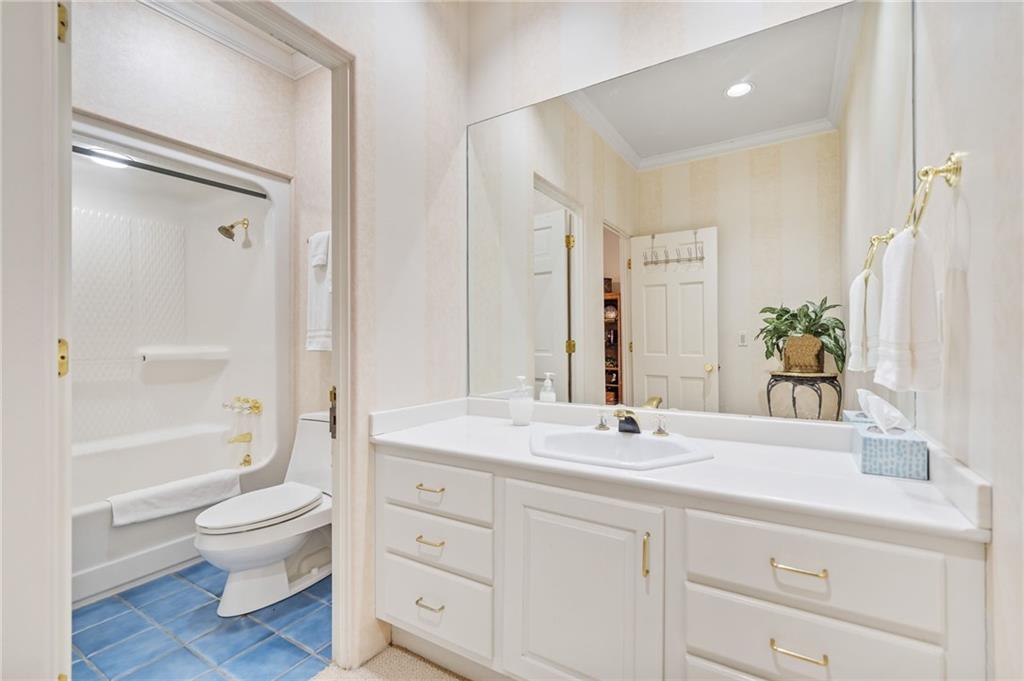 3721 Chattatee Pass Circle, Gainesville, Georgia image 36