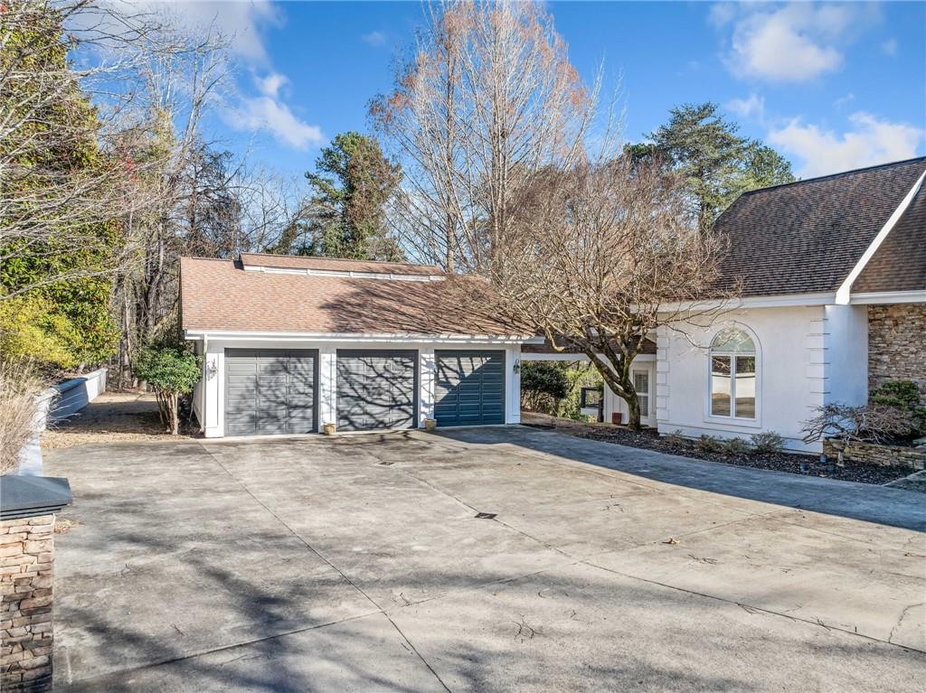 3721 Chattatee Pass Circle, Gainesville, Georgia image 10