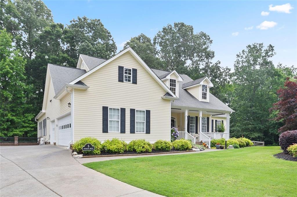 5 WOODLAND BRIDGE Drive