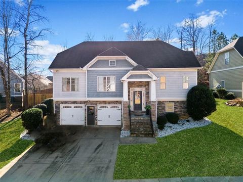 A home in Adairsville