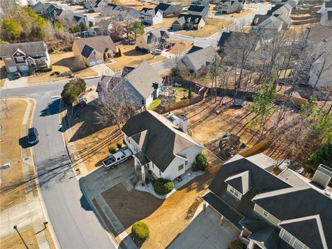 A home in Adairsville