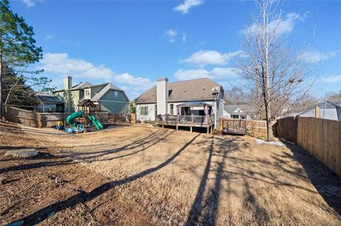 A home in Adairsville