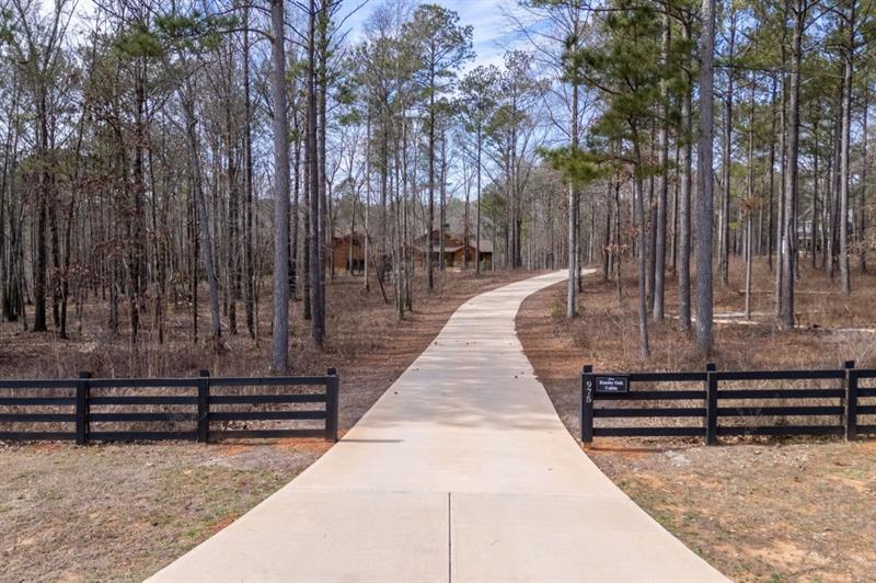 975 Blalock Lakes Drive