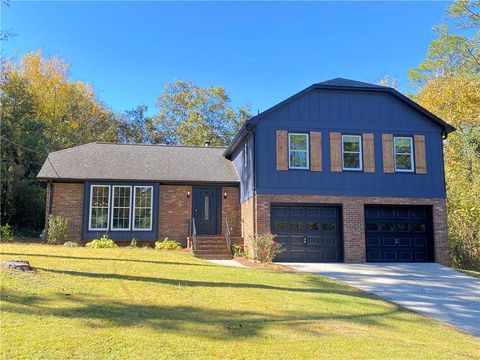 323 West Claiborne Court Marietta GA 30066