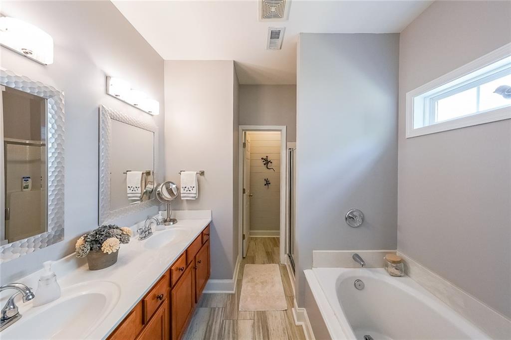 515 Roland Manor Drive, Dacula, Georgia image 11