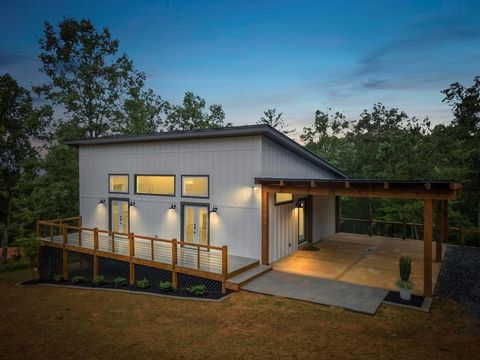 A home in Ellijay