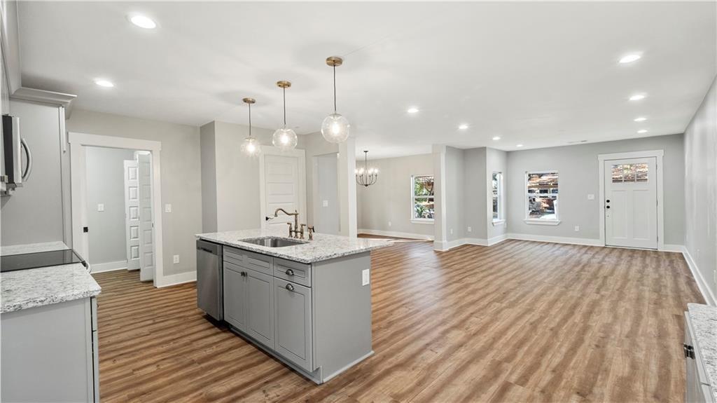 1384 Epworth Street SW