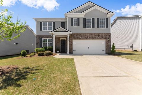 867 STARBUCK Parkway Pendergrass GA 30567