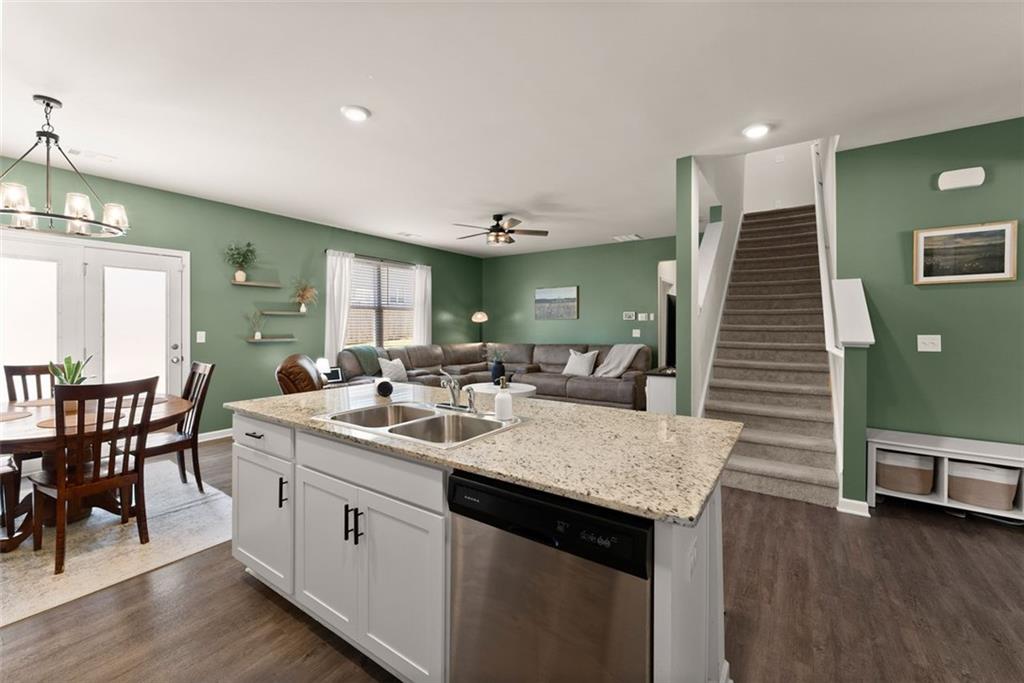 867 Starbuck Parkway, Pendergrass, Georgia image 12