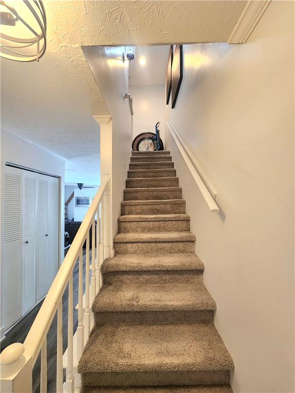 1279 Ridgecrest Lane SE