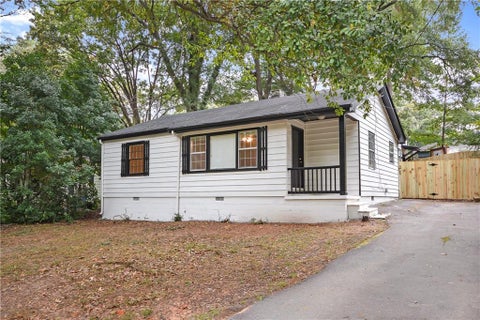 Photo of 1877 Sumter Street NW, Atlanta, GA 30318 (MLS # 7792647)