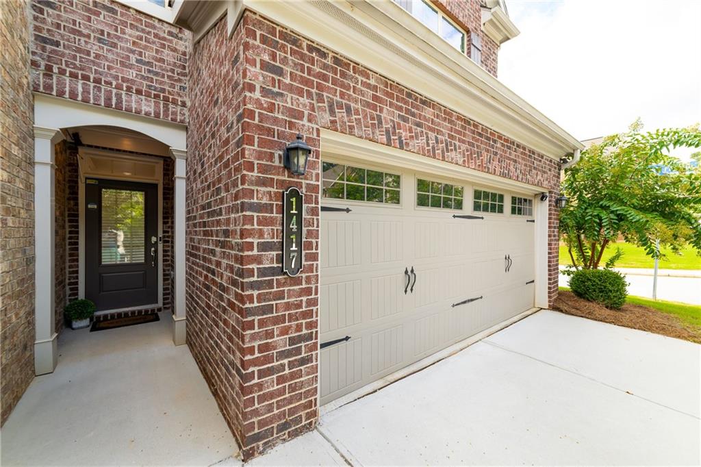 1417 Lanier Vista Drive