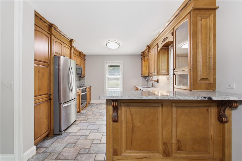 399 N Victoria Road