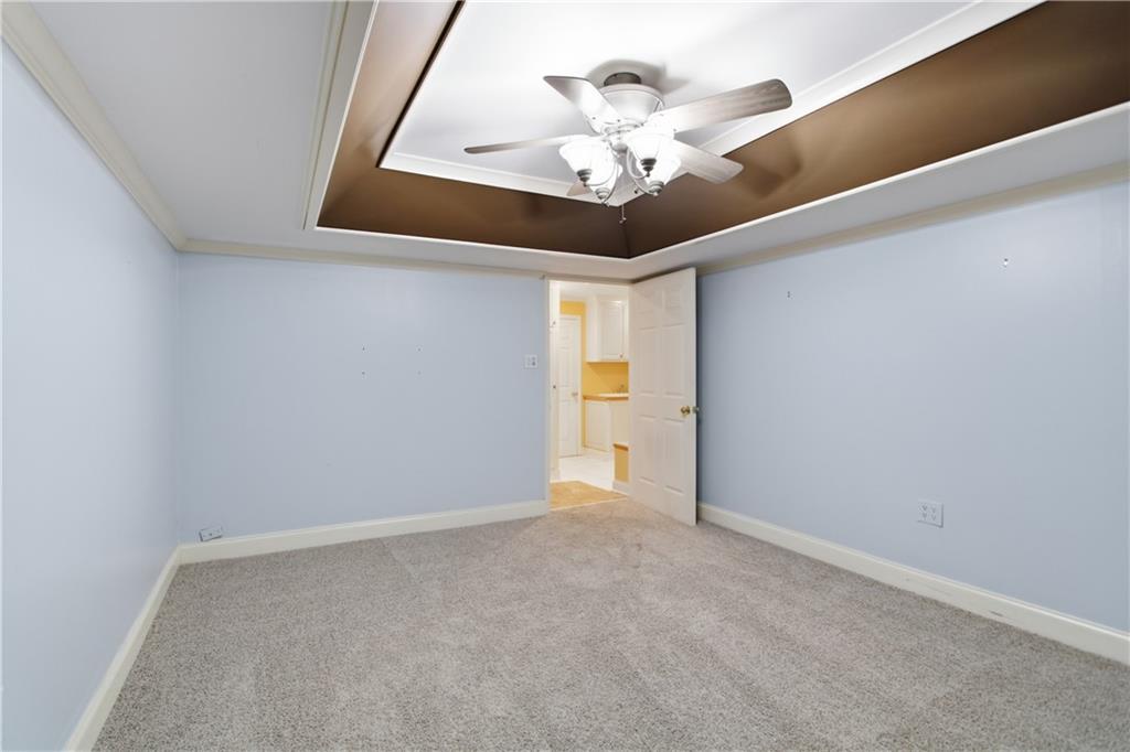 399 N Victoria Road