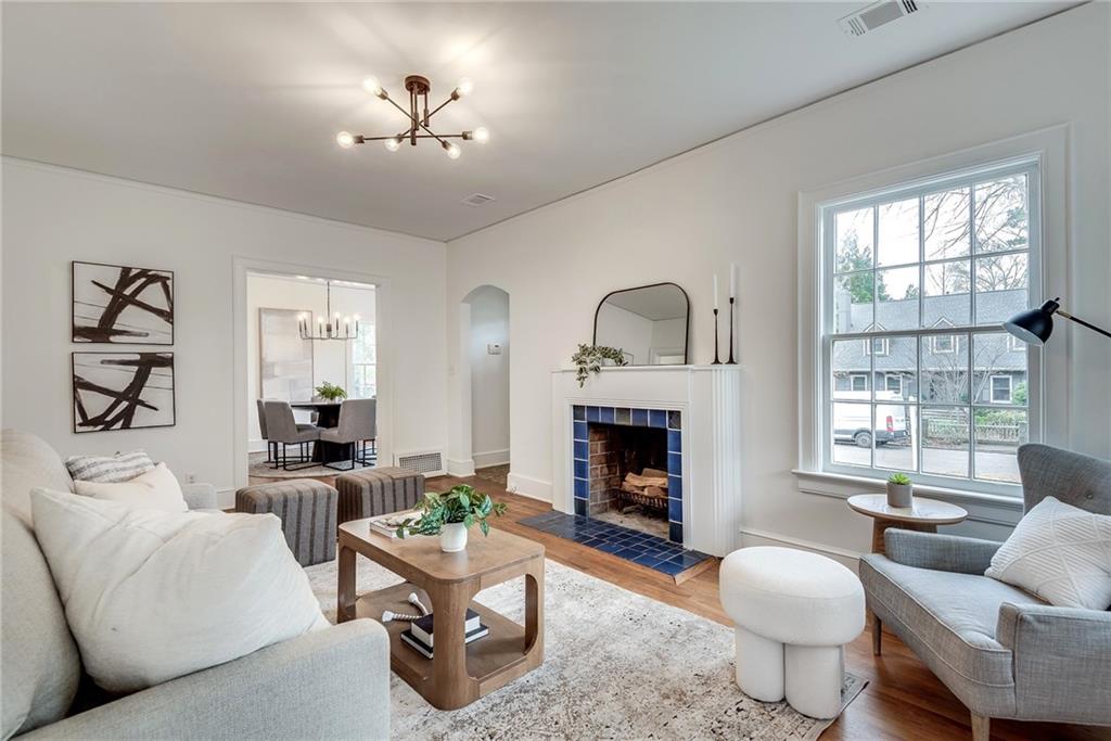 332 Shadowmoor Drive