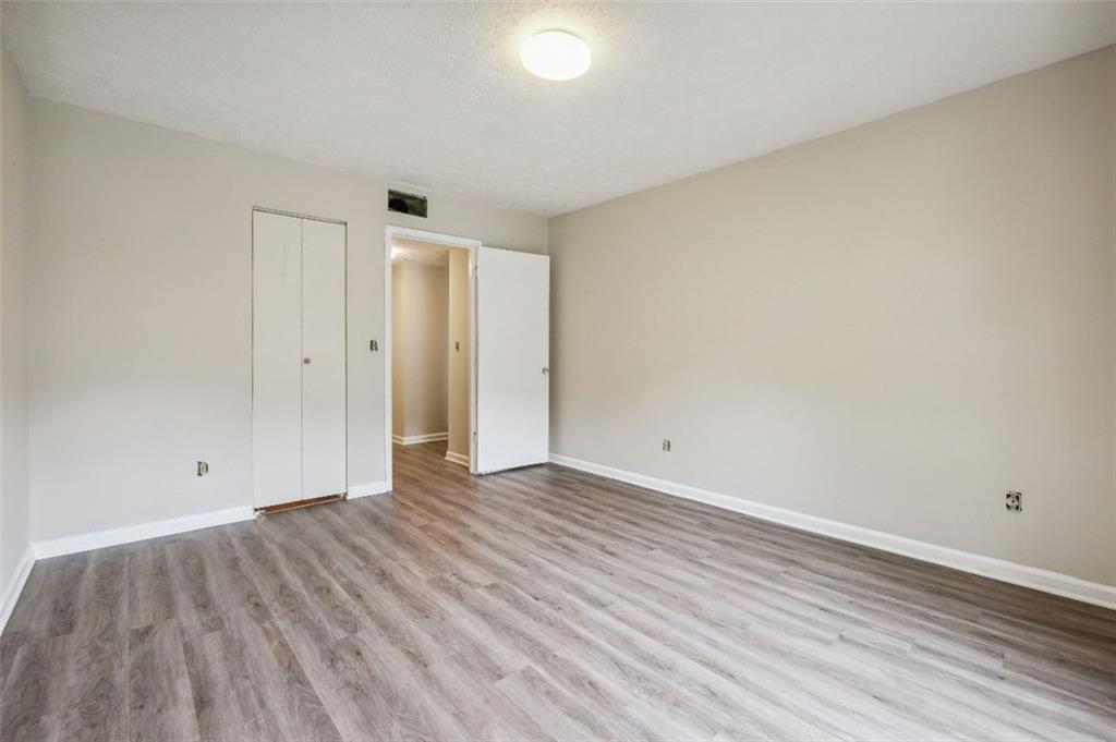 3194 ABBEYWOOD Drive